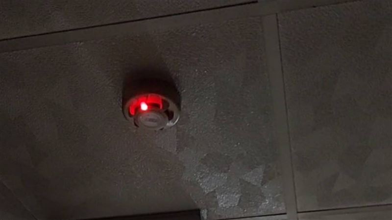 這神器建功　淡水出租套房暗夜竄火無傷亡