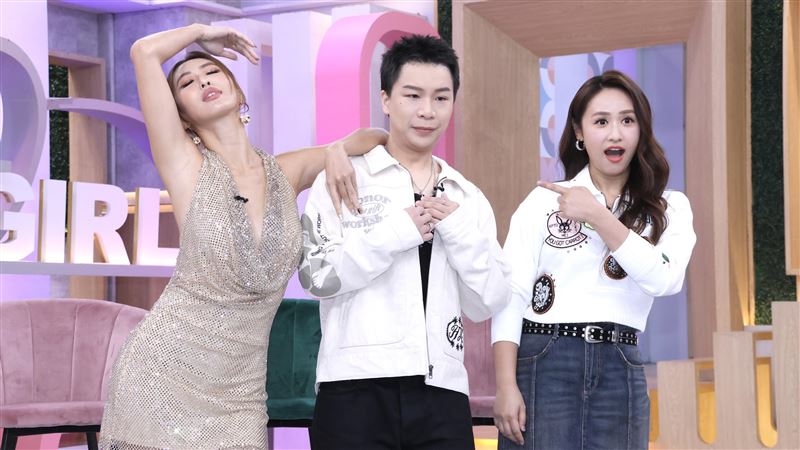 吳姍儒（右起）、派翠克、薔薔錄節目。（圖／記者鄭孟晃攝影）