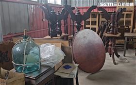 假購檜木探路行竊！賊撬開鐵皮挖大洞開搶(圖/翻攝畫面)  