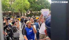 光復鄉代表集結在立院外怒吼要傅崐萁出來（圖／翻攝畫面）
