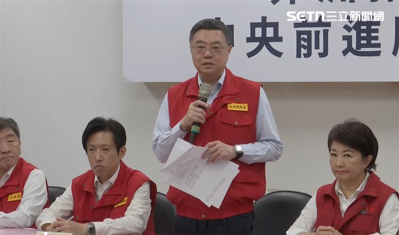 行政院長卓榮泰出席非洲豬瘟中央前進應變所，要求中央與地方的資料必須迅速、正確、一致。（圖／翻攝畫面）