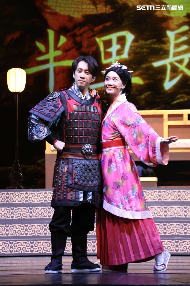 LuLu黃路梓茵、陳漢典共同出演舞台劇。(圖/記者鄭孟晃攝影)