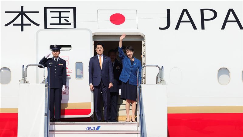 日本首相高市早苗已抵達南韓，馬上將與韓總統李在明會面。（圖／翻攝自X平台 @takaichi_sanae）