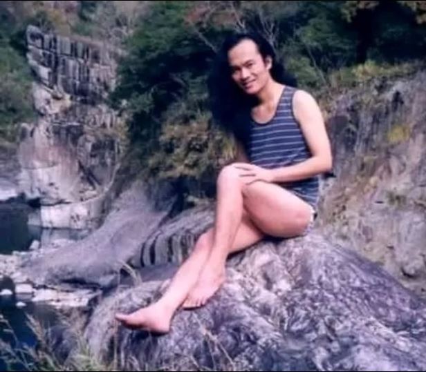 林世偉曬出27年前只有62公斤的照片,感嘆自己也曾經瘦過,透露是前男友台積電主管幫忙拍攝。(圖/翻攝自林世偉IG)