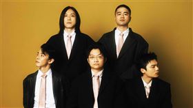 落日飛車。（圖／華納音樂提供）