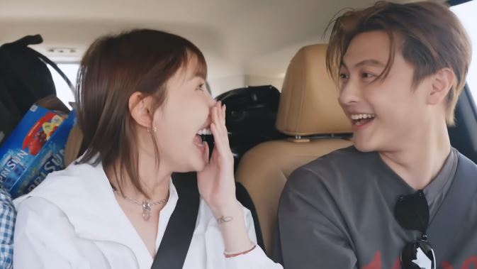 粿粿和王子當眾調情。(圖/王子YouTube)