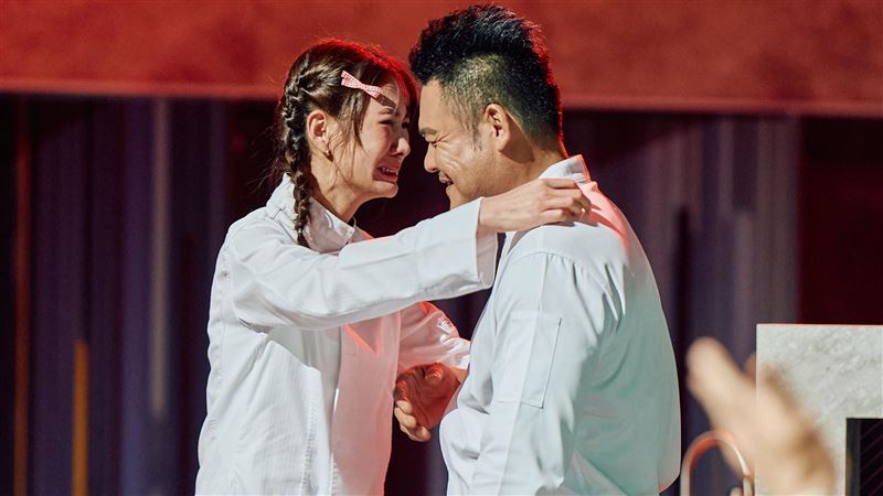 才被拱嫁阿Ken　安心亞聽她一席話突哭了