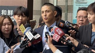 壯闊台灣聯盟創辦人吳怡農前往民進黨中央黨部遞表，爭取台北市長提名（圖／記者劉秀敏攝影）