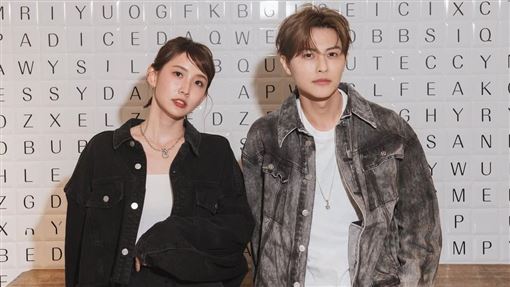 粿粿一返台又見王子　他竟抱神秘嘉賓合影