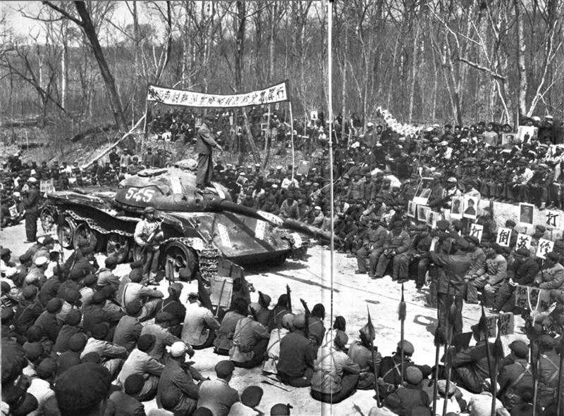 在珍寶島衝突中被中國人民解放軍截獲的蘇聯T-62戰車。(圖/翻攝維基百科)