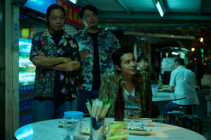 姚淳耀融入台中當地生活，直接坐公車出門趴趴走。（圖／如果我不曾見過太陽提供）