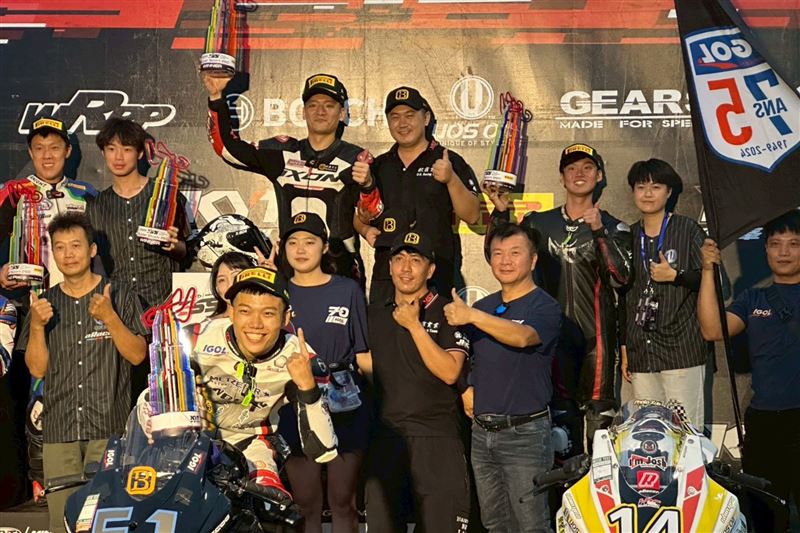 蔡明修教練勇奪TSS超級摩托車聯賽250改裝組個人年度冠軍。（圖／慶通汽車提供）