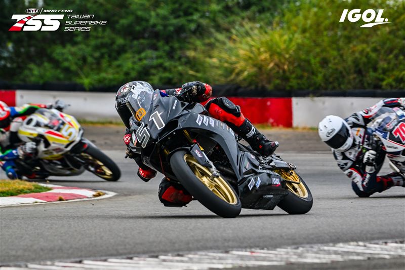TSS台灣超級摩托車聯賽，IGOL車隊250改裝組級別一路領先。（圖／慶通汽車提供）