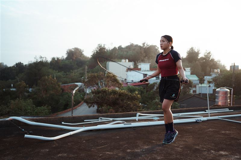 《恨女的逆襲》另入圍金馬62最佳動作設計獎。(圖/華映娛樂提供)