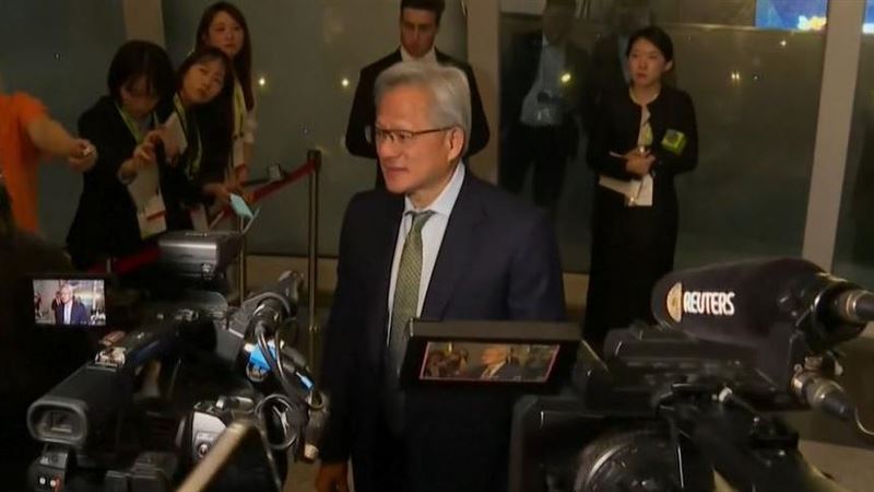 總部卡關 黃仁勳親曝:大家都希望在台北