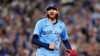 藍鳥先發首輪飆7K　敬遠大谷後被敲安掉分