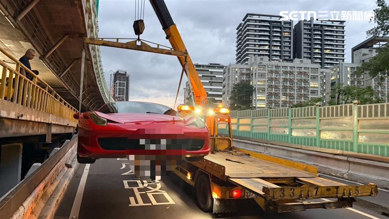 他酒駕見路檢點迴轉　怕刮傷友超跑遭活逮