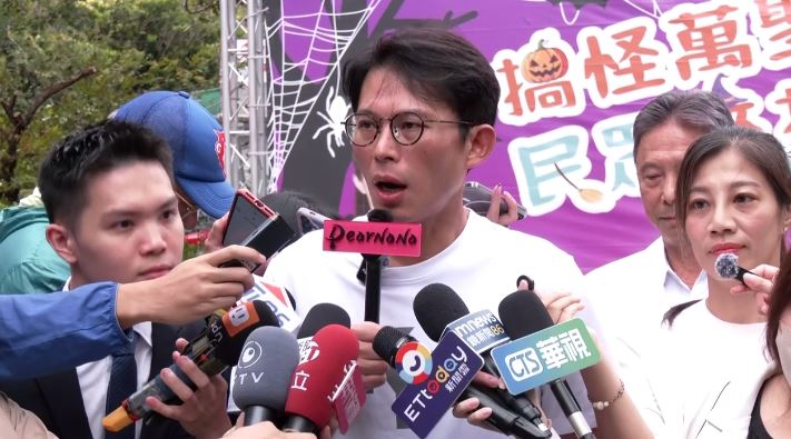 黃國昌又嗆記者,提醒一下喔提問要專業(圖/翻攝畫面)