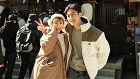 國際天星風水命理專家邱彥龍指出，這場「霜降劫」早有預兆，三人命盤中宿命糾葛深厚。右為粿粿、左為范姜（圖／翻攝自粿粿FB）