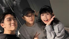 王子（中）、粿粿(右)與范姜(左)三人感情糾紛越演越烈。（圖／翻攝自FB）