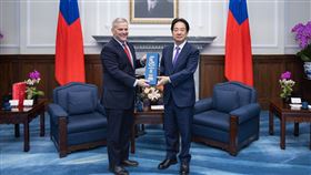 總統賴清德接見美國北卡羅萊納州州長史坦訪問團（圖／總統府提供） 