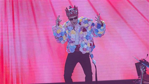 GD大巨蛋中文開撩「你愛我嗎」4萬粉瘋狂