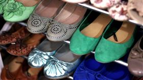 鞋子,鞋櫃,高跟鞋,購買,購物,花錢,搭配,示意圖／pixabay