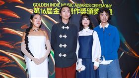 李竺芯、百合花樂團。（圖／讀者提供）