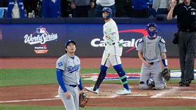 世界大賽G7大谷翔平挨畢謝特3分砲。（圖／美聯社／達志影像）