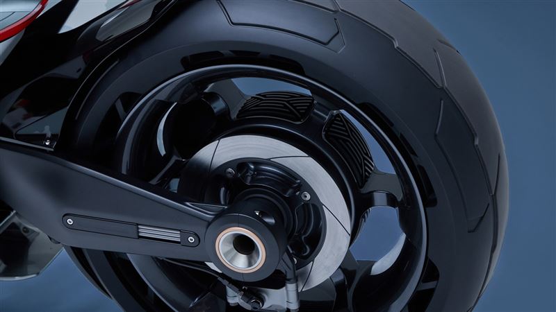 EV Outlier在前後輪都藏有輪轂馬達。（圖／翻攝Honda網站）