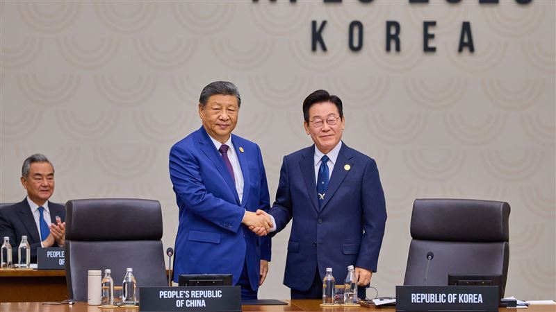 習近平送小米手機！李在明問1句氣氛尷尬