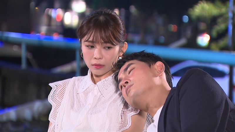 林萱瑜劇中暗戀陳謙文（右）。（圖／三立提供）