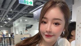 「護理系女神」網紅謝侑芯驚傳因健康問題，在海外工作猝逝噩耗，享年31歲。（圖／翻攝自謝侑芯IG）