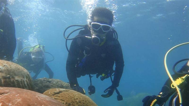 台灣人必做的事情從1.0版進階到2.0版，1.0版包括單車環島、登玉山、泳渡日月潭，再到2.0版的鐵人三項、越野跑與潛水（浮潛、自潛、深潛），台灣運動旅遊正進入「全齡全民」、「全島可動」時代，背後推動的不只是健康，更是綠色永續、地方創生與產業轉型。（圖／記者師瑞德攝影）