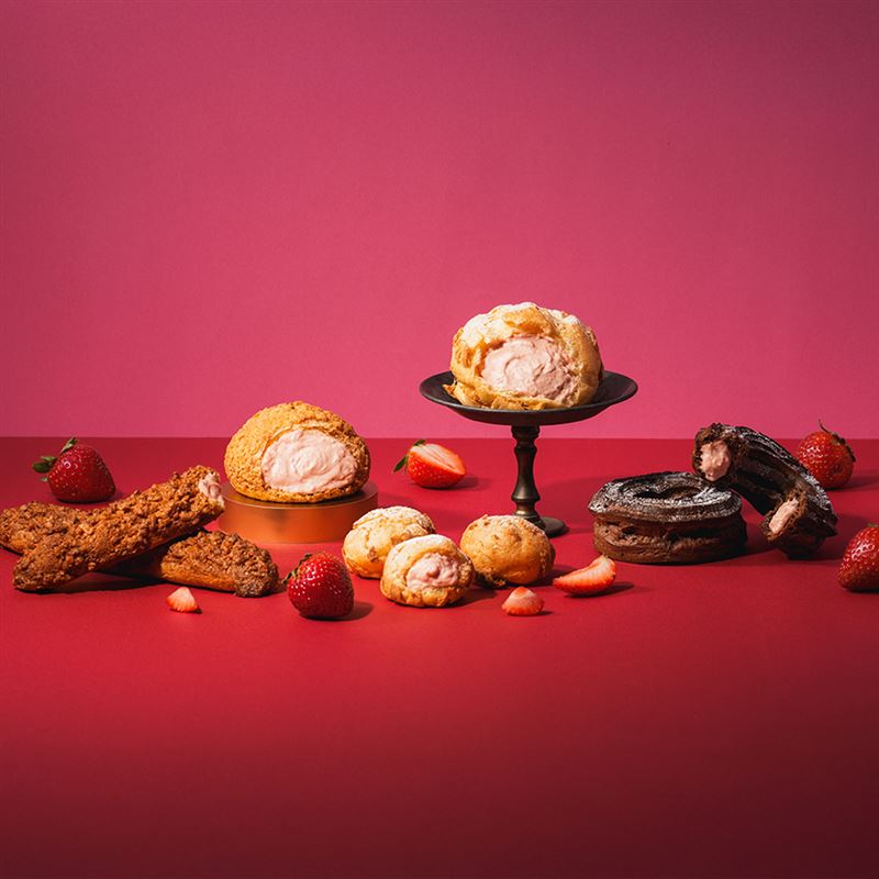 草莓+杏仁棒棒。（圖／品牌業者提供）