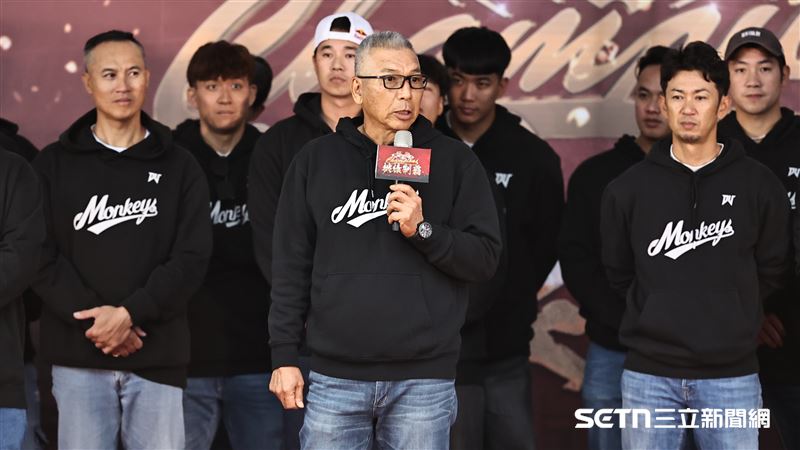 樂天桃猿總教練古久保健二。（圖／記者劉彥池攝影）