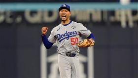 貝茲（Mookie Betts）拿下大聯盟生涯第4次世界大賽冠軍。（圖／路透社／達志影像）