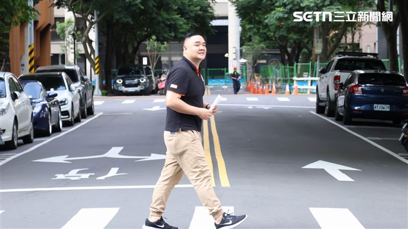 獨/林道遠當房仲賣命拚!變千萬經紀人員