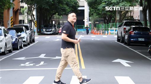 獨／林道遠當房仲賣命拚！變千萬經紀人員