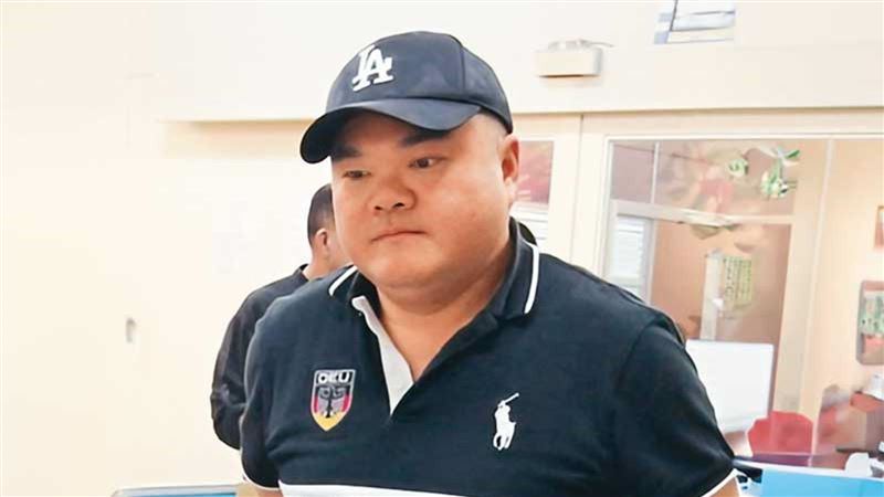 鮑魚大亨逃亡被掩護!法官超時空造假露餡