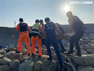 新／台南月牙灣道驚見男浮屍　死者身份曝