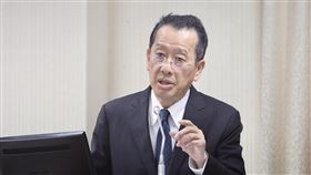 顧立雄立院專案報告立法院外交及國防委員會3日上午邀請國防部長顧立雄專案報告「近年國軍各項軍事工程落後及軍、商購案延宕原因分析及具體應處作為」，並備質詢。中央社記者王飛華攝　114年11月3日