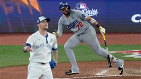 藍鳥守護神霍夫曼（Jeff Hoffman）9局上挨追平轟。（圖／美聯社／達志影像）