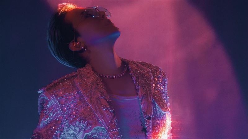 GD台北舞台震撼八萬觀眾　雛菊花車超吸睛