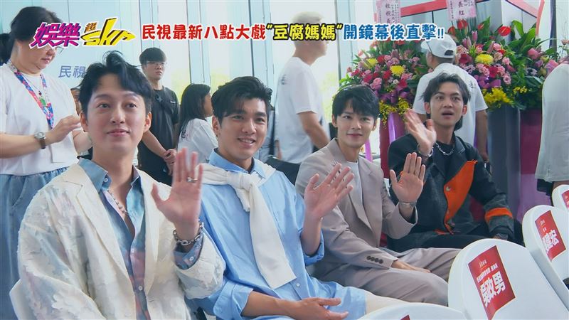 左起于浩威、吳政澔、羅子惟、郭忠祐陽光型男形象，備受矚目。（圖／民視提供）