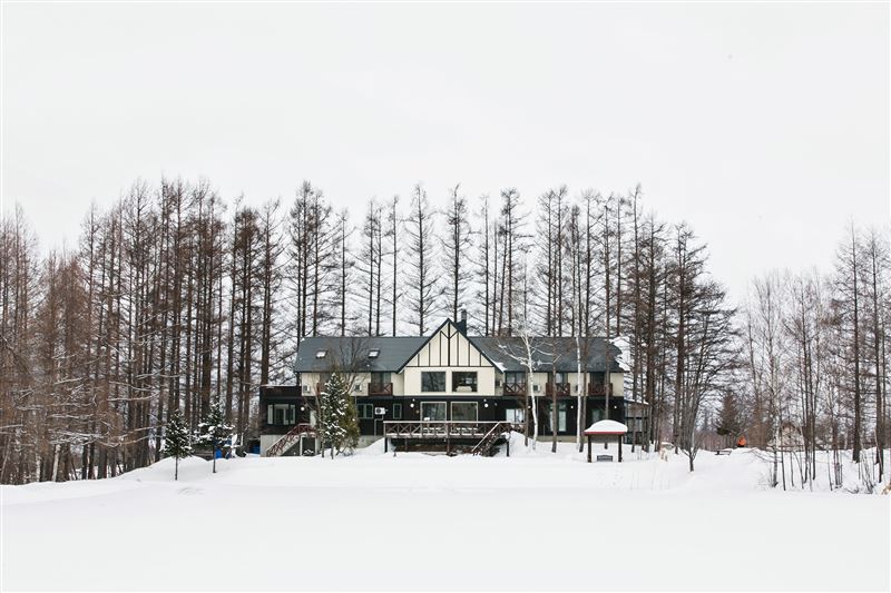 緩慢北海道本館雙人房三天兩夜住宿券5,888元起。（圖／飯店旅宿業者提供）
