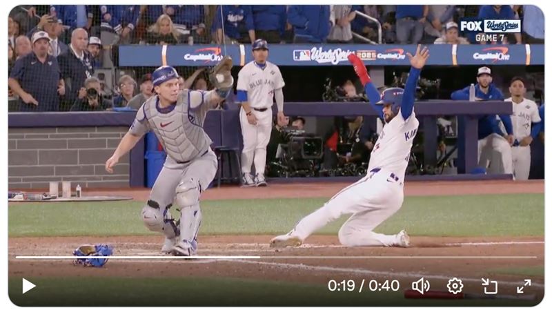 世界大賽G7三壘跑者凱納法利法（Isiah Kiner-Falefa）9局下遭刺殺出局。（圖／翻攝自MLB X）