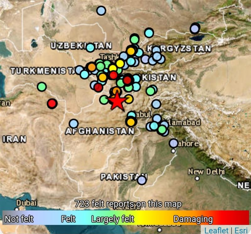 地震震央在阿富汗馬扎里沙裡夫附近（紅星處）。（圖／翻攝自X平台 @ChynoNews）