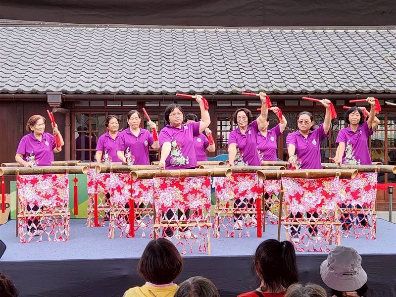 精彩的表演節目讓人流連忘返。（圖／翻攝畫面）