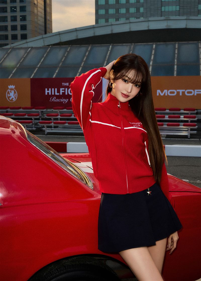 TOMMY JEANS全球品牌大使張員瑛。（圖／品牌業者提供）